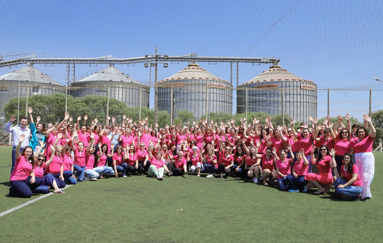 Copercampos promove encerramento anual do Núcleo Feminino com palestra e show do Lapidando Talentos