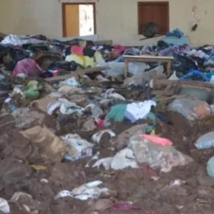 Toneladas de roupas doadas em setembro são perdidas em nova enchente