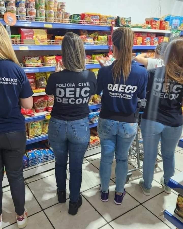 APREENDIDOS 400 KG DE PRODUTOS IMPRÓPRIOS PARA CONSUMO, EM TORRES