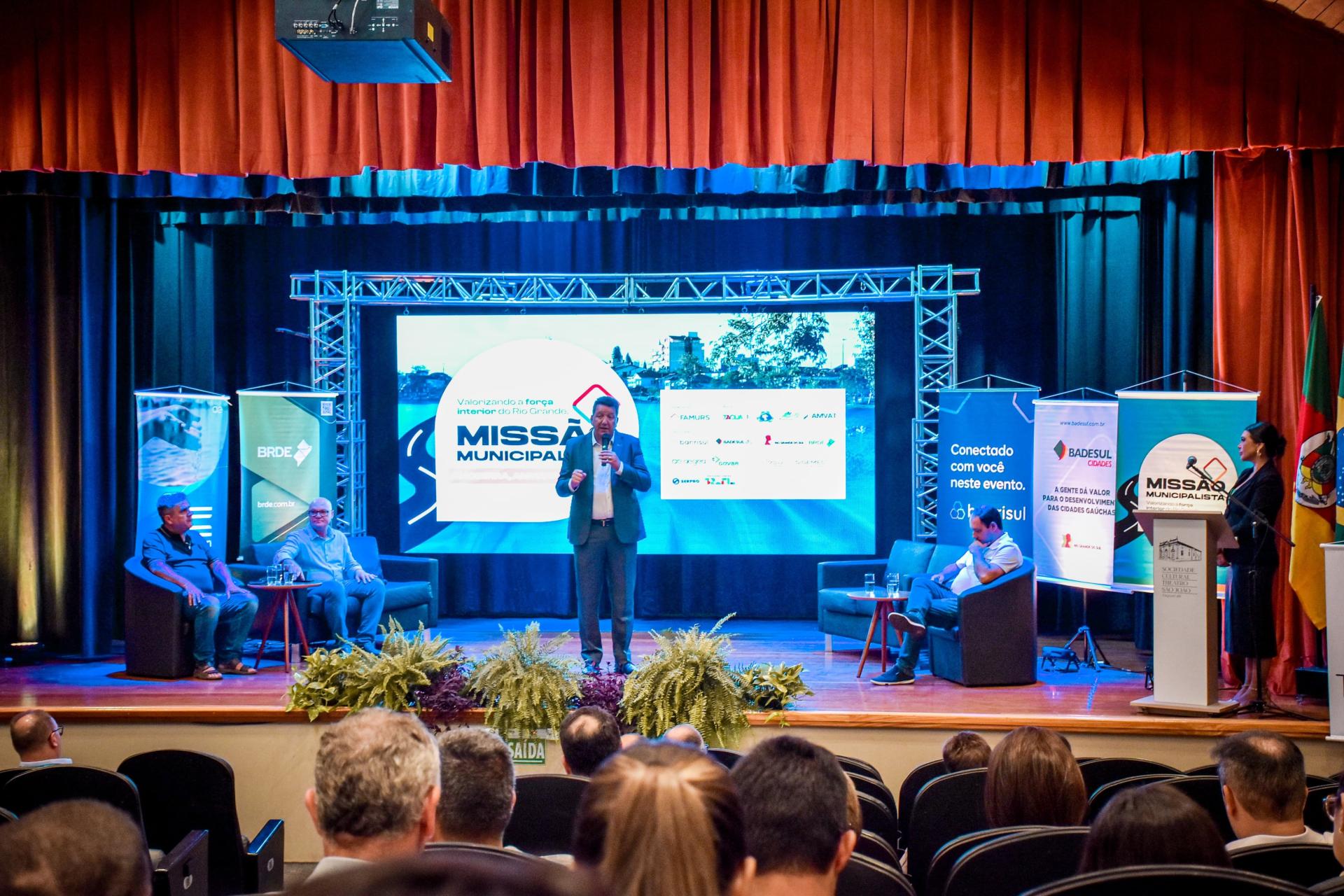 Famurs realiza 9º encontro da Missão Municipalista em Taquari