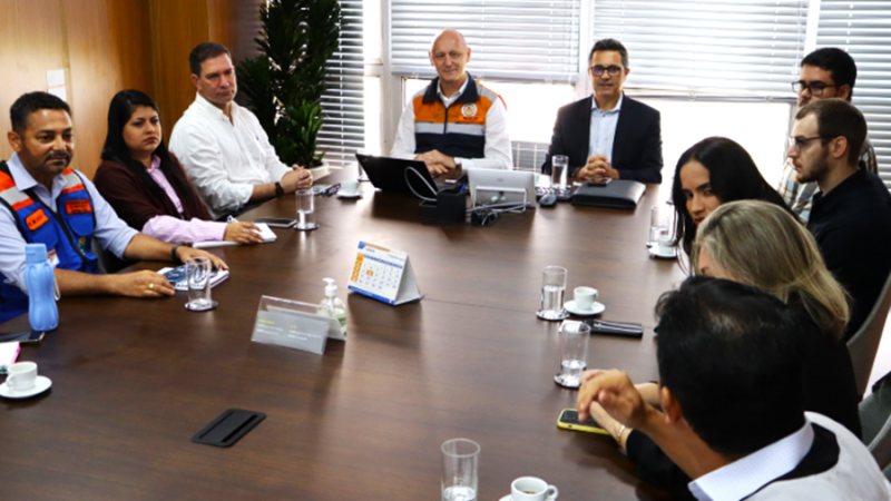 Governo do RS compartilha com comitiva do Acre experiências para apoiar vítimas de eventos climáticos adverso