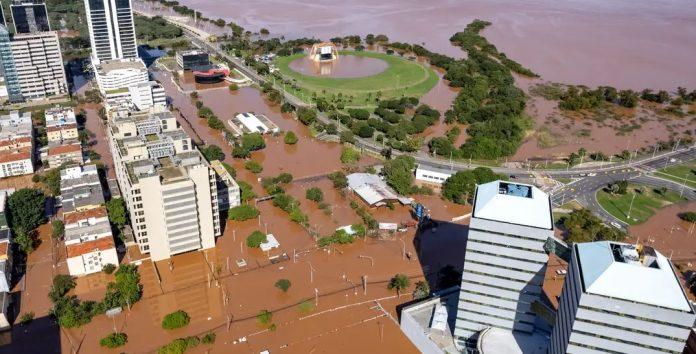 Chuva deve reduzir no RS, mas áreas permanecem inundadas em várias cidades