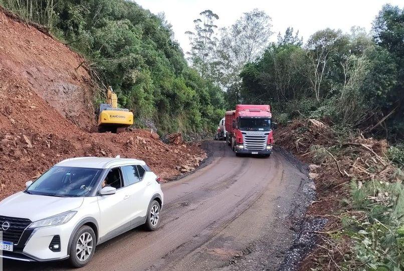 CSG EMITE NOTA SOBRE CONDIÇÕES DA ERS-122 E EXPLICA ROTA PARA QUEM PRECISA SE DESLOCAR ATÉ A REGIÃO METROPOLITANA