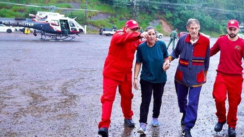 Em São Sebastião do Caí, 29 pessoas são resgatadas no primeiro dia de atuação do Gabinete de Crise