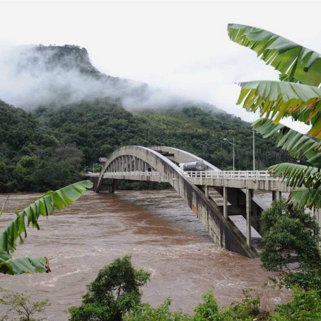 Sem desaparecidos ou ilhados cidades da serra começam trabalhos de reconstrução