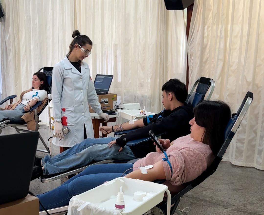 Copercampos e Hemosc celebram solidariedade com coleta de 180 bolsas de sangue
