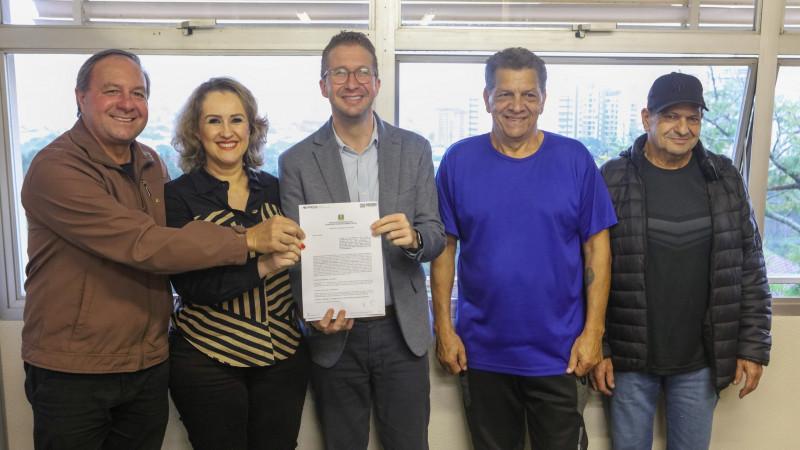 Estado firma R$ 618 mil em convênios e parcerias na área de desenvolvimento social