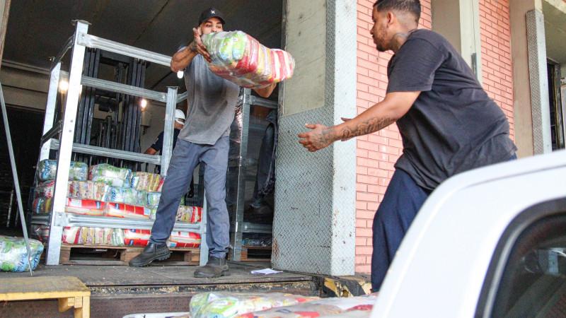 Governo do Estado e Ministério da Igualdade Racial iniciam distribuição de cestas básicas para povo de terreiro