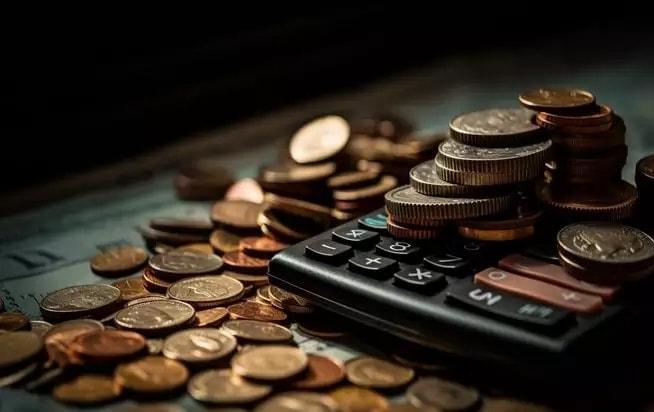 Governo confirma imposto de 27,97% com reforma tributária; alíquota é a maior do mundo