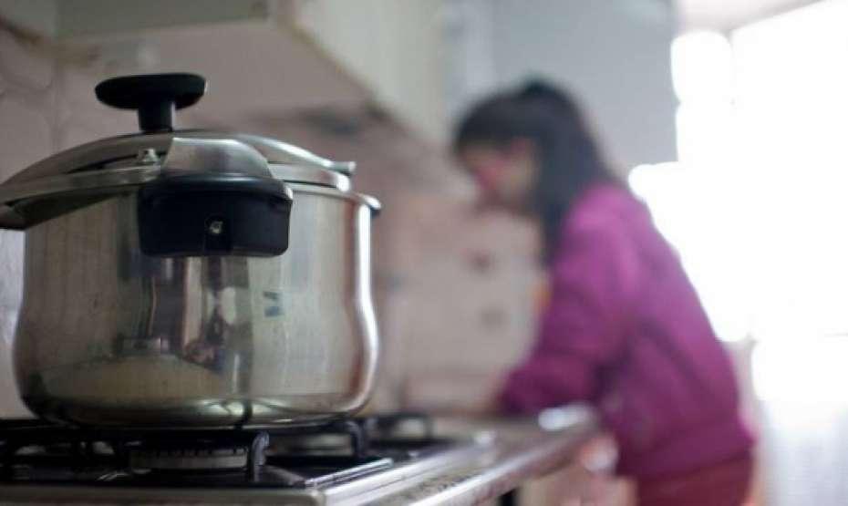 INSS para trabalhadores do lar: veja como contribuir e quais são os benefícios