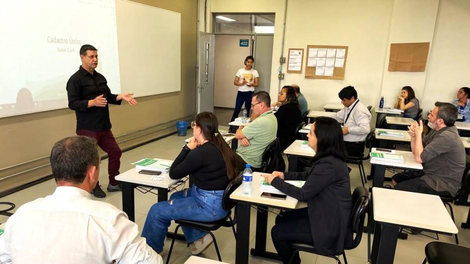 Secretaria de Desenvolvimento Social promove capacitação para entrevistadores do Cadastro Único