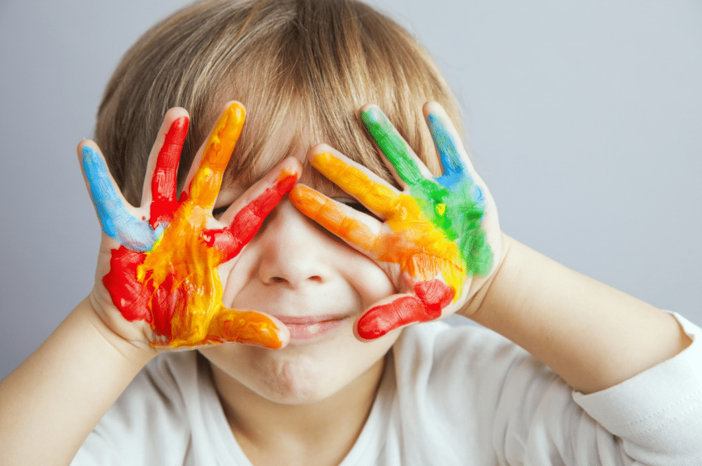 Carteira de Identificação da Pessoa com Transtorno do Espectro Autista poderá ser solicitada nas unidades do Tudo Fácil