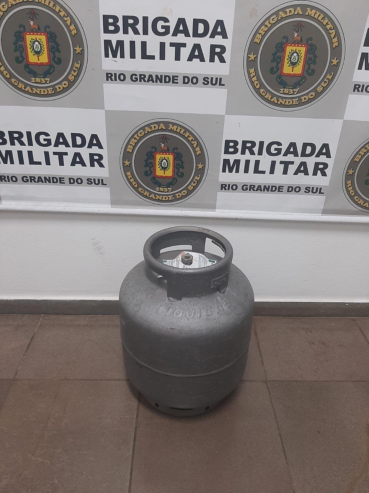 BRIGADA MILITAR CAPTURA FORAGIDO EM VACARIA-RS