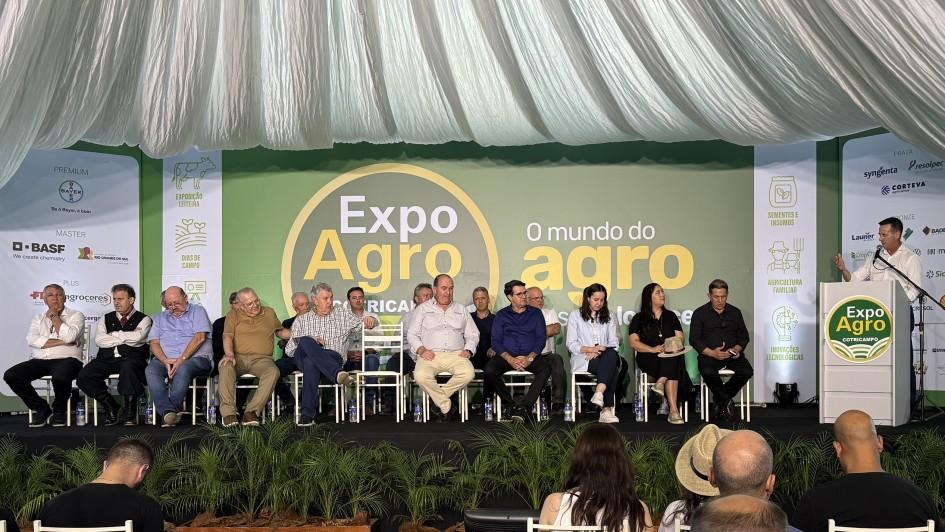 ExpoAgro Cotricampo é oficialmente aberta mostrando a potência da Região Celeiro