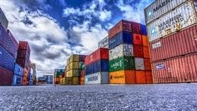 Exportações brasileiras recuam, mas importações avançam