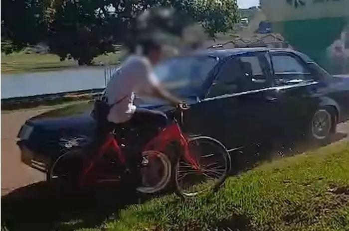 Mulher tem perna amputada após atropelamento em corrida automobilística em Machadinho