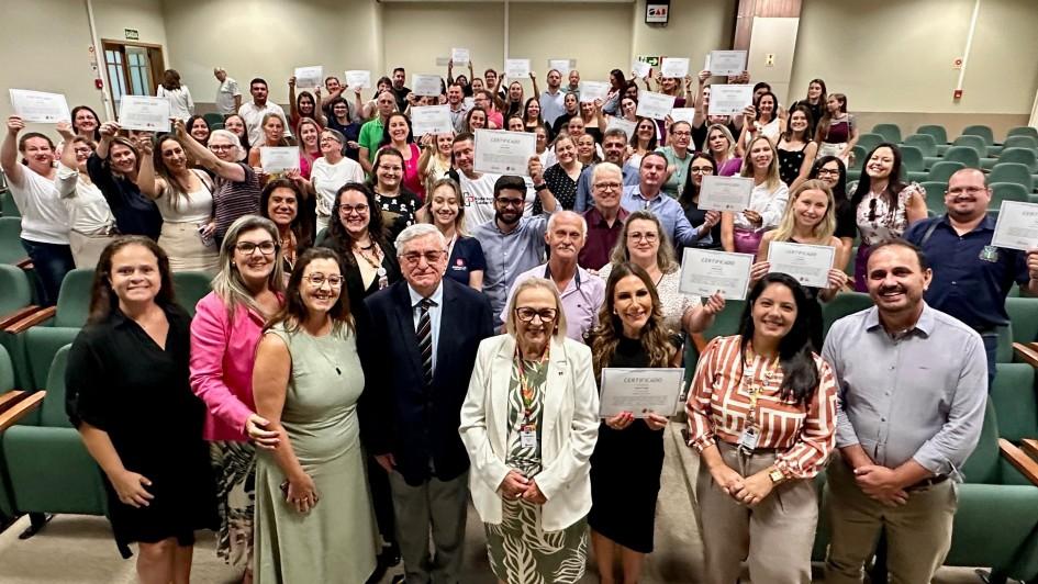 Municípios da Serra recebem certificação de Equipe Amiga da Mãe, Parceria e Criança da Rede Bem Cuidar