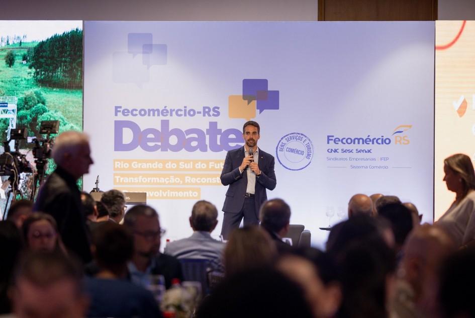 Na Fecomércio, governador destaca ajuste fiscal, investimentos e novas medidas de simplificação