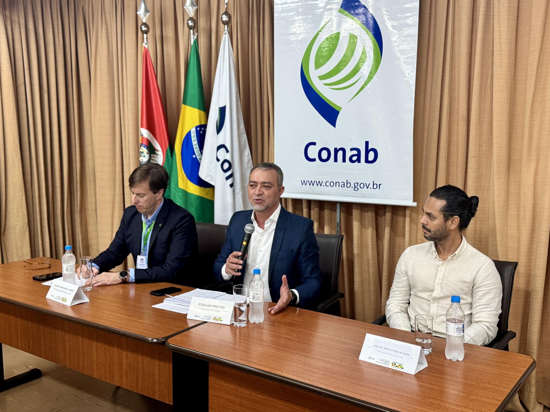 Produtores gaúchos poderão vender arroz para a Conab a partir de abril
