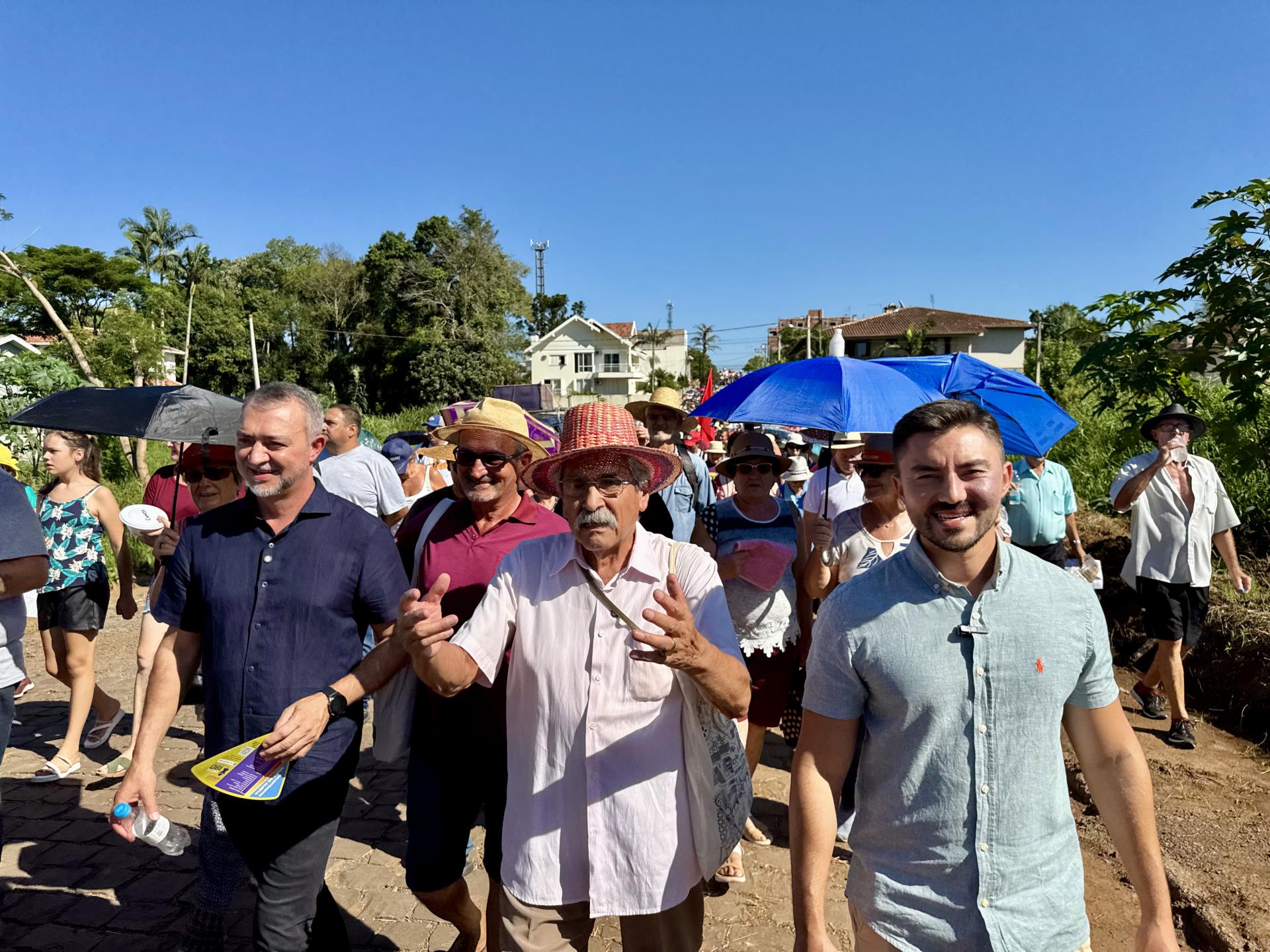 Romaria da Terra homenageia vítimas das enchentes e pede ação pelo clima