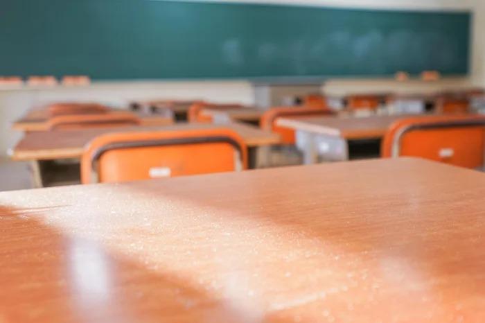 Concurso que irá selecionar 6 mil professores para a rede estadual terá edital divulgado em junho