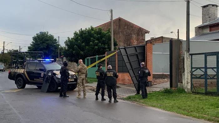PF cumpre 47 mandados contra suspeitos de assalto no aeroporto de Caxias do Sul