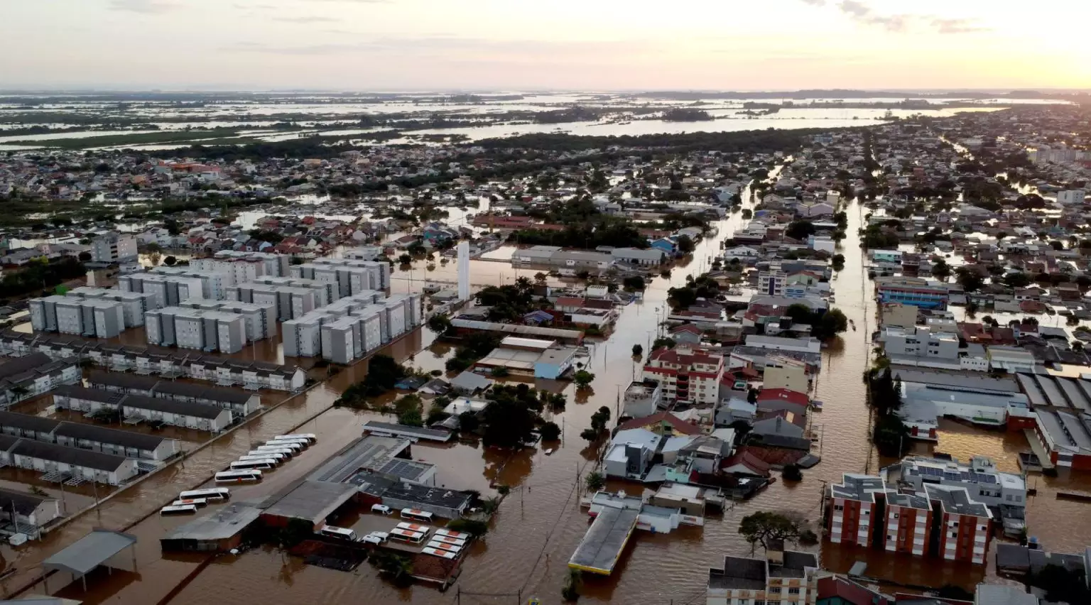 Decreto prorroga estado de calamidade pública da enchente de 2024 no Rio Grande do Sul por mais 90 dias