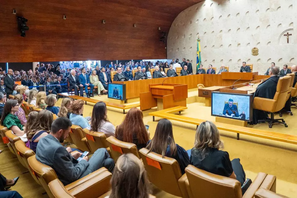 Governador Eduardo Leite diz que o novo presidente do Supremo, o gaúcho Edson Fachin, é “motivo de orgulho para todos nós”