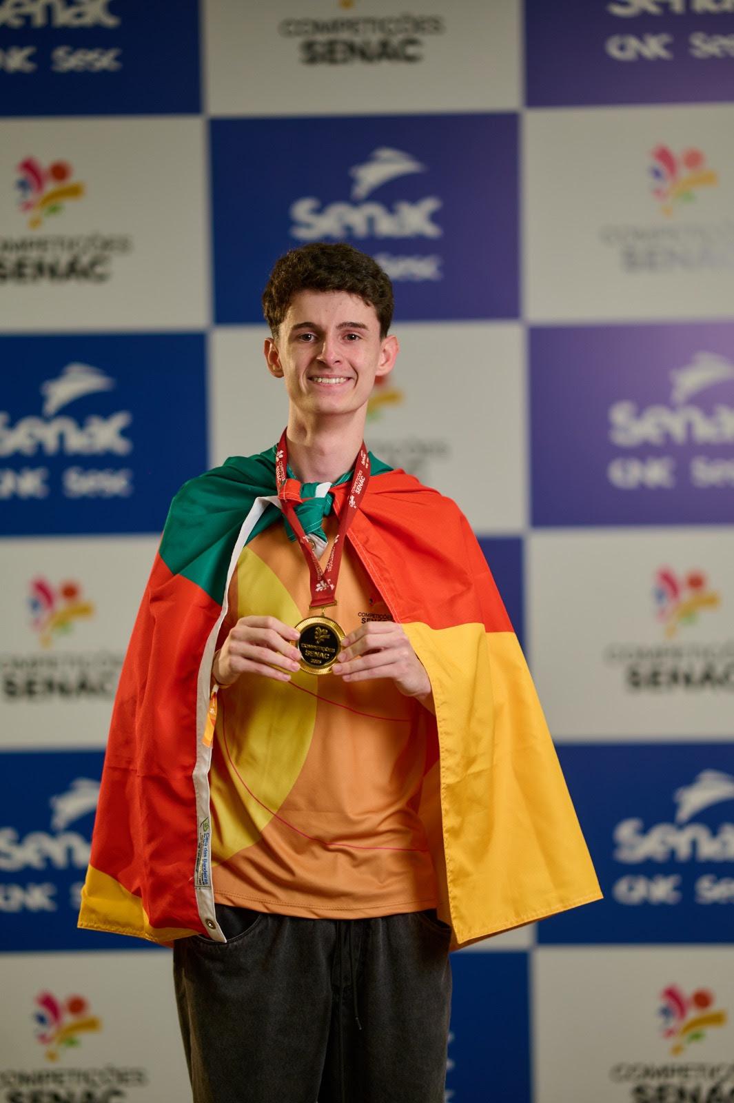 Representante de Caxias do Sul traz medalha de ouro para o Rio Grande do Sul nas Competições Senac