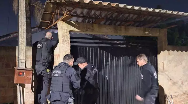 Vinte integrantes de quadrilha especializada em furtos de caminhões são presos no Rio Grande do Sul