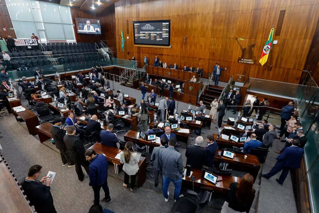 Pacotes de projetos do governo gaúcho mobilizaram as discussões no plenário da Assembleia Legislativa em 2025