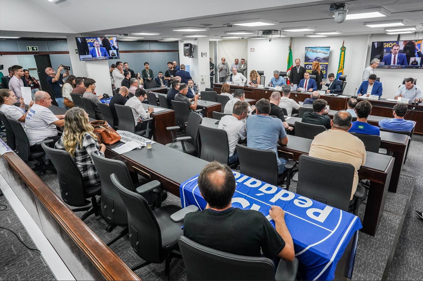 Convocações e convites são aprovados no Plano de Trabalho da CPI dos Pedágios