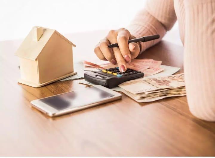 Endividamento das famílias brasileiras sobe a 49,8% em novembro, segunda pior marca da série histórica