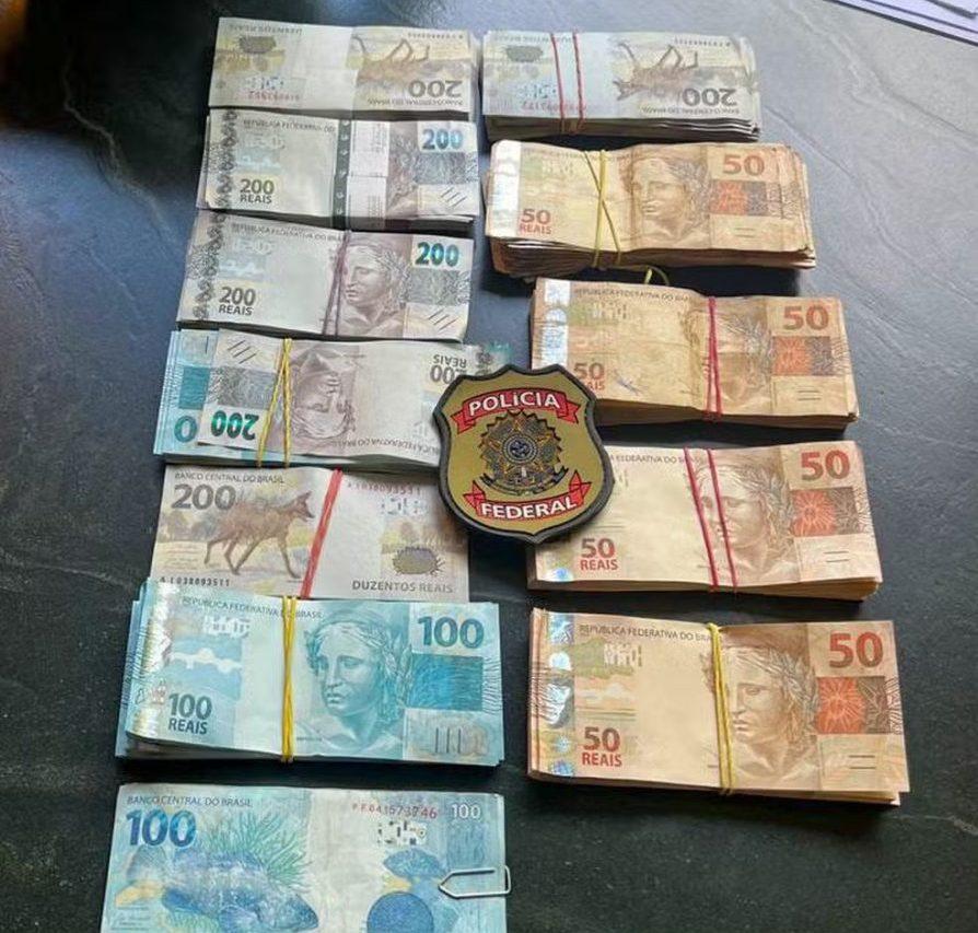 R$ 5,7 bilhões em bens são bloqueados e quase R$ 100 mil em espécie apreendidos durante operação contra fraudes no Banco Master