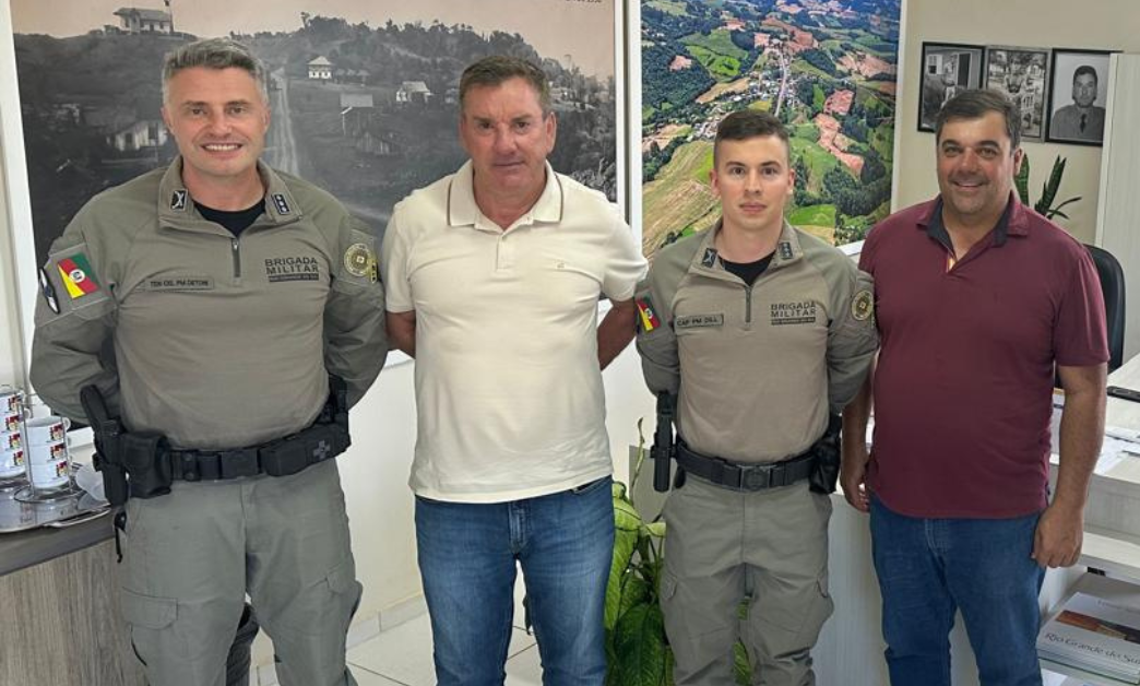 Comando do 13º BPM visita Benjamin Constant do Sul para tratar da segurança pública