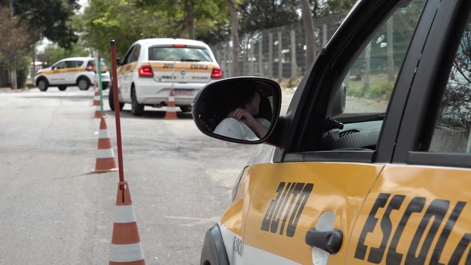 Novas regras da CNH provocam demissões em CFCs e queda de novos habilitados no RS