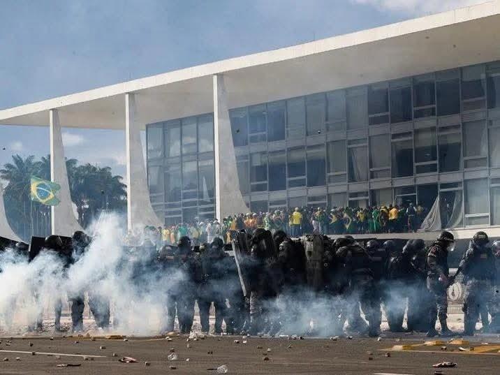 Alexandre de Moraes manda prender ex-integrantes da cúpula da PMDF
