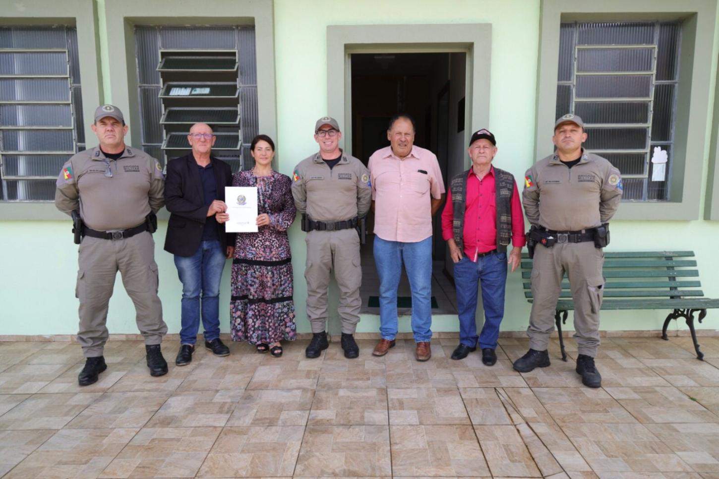 Denise Pessôa destina R$ 425 mil para segurança pública e R$ 100 mil para saúde em Esmeralda