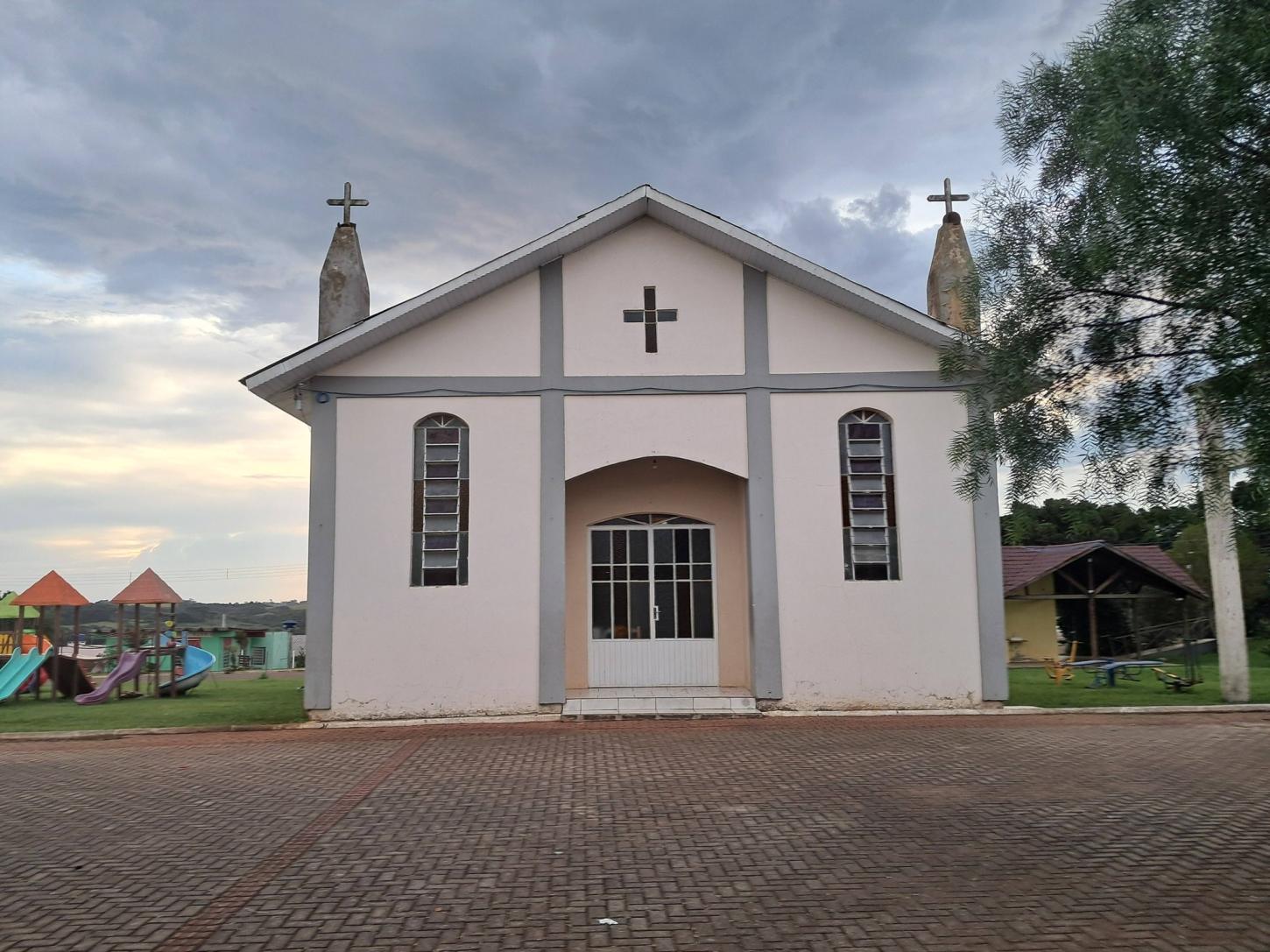 Nossa História. Nossa Gente: A Memória da Nossa Região,Radio Pinhal da Serra FM apresenta uma série de reportagens.