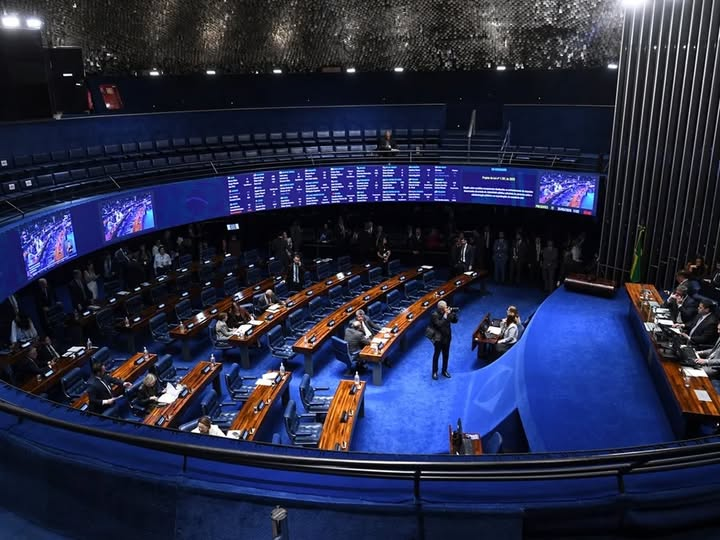 Senado aprova projeto que define regras para desmembramento de municípios e proíbe criação de novas cidades