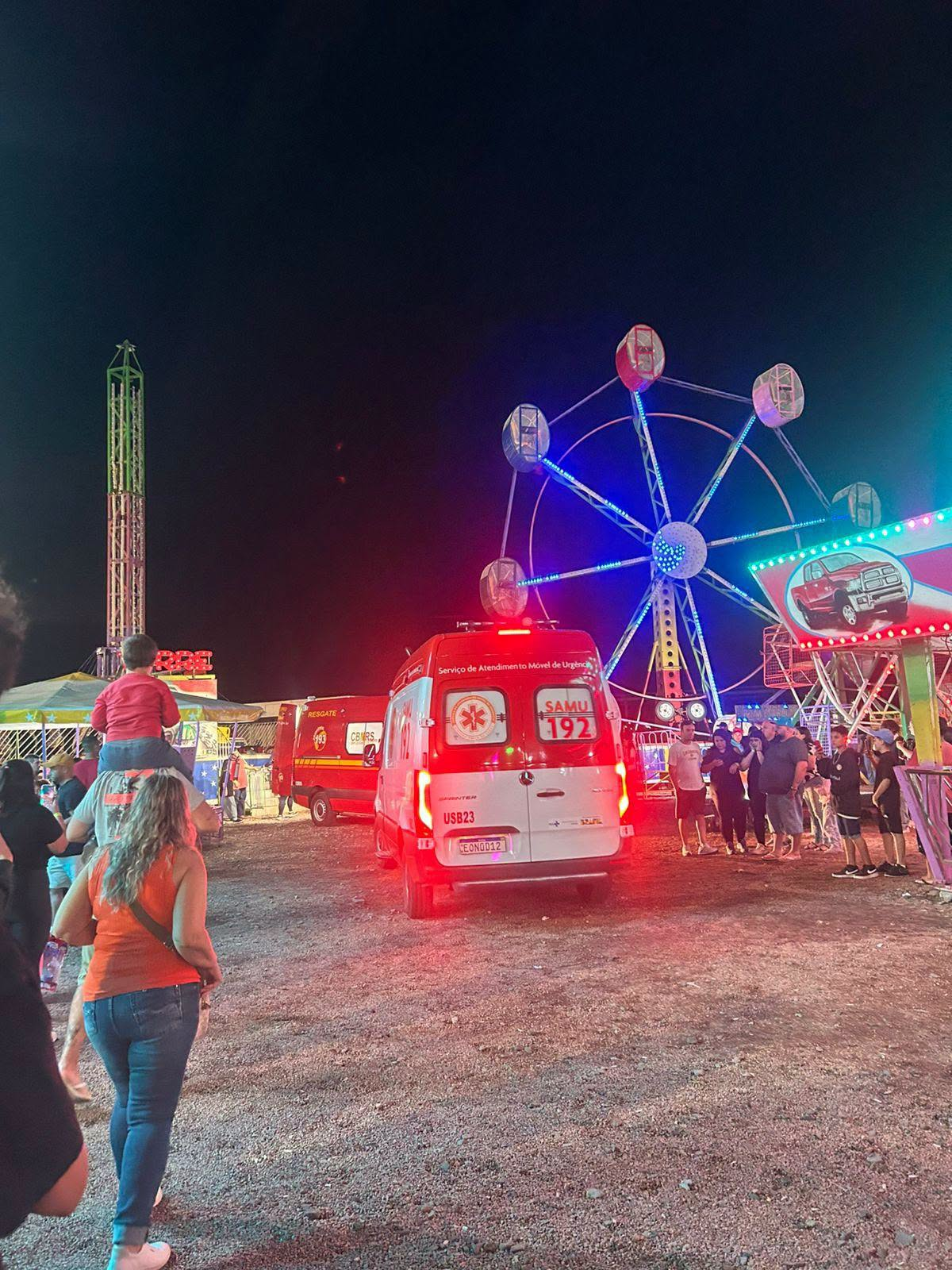 Falha em brinquedo deixa 11 feridos em parque de diversões em Guaíba; três vítimas tiveram fraturas