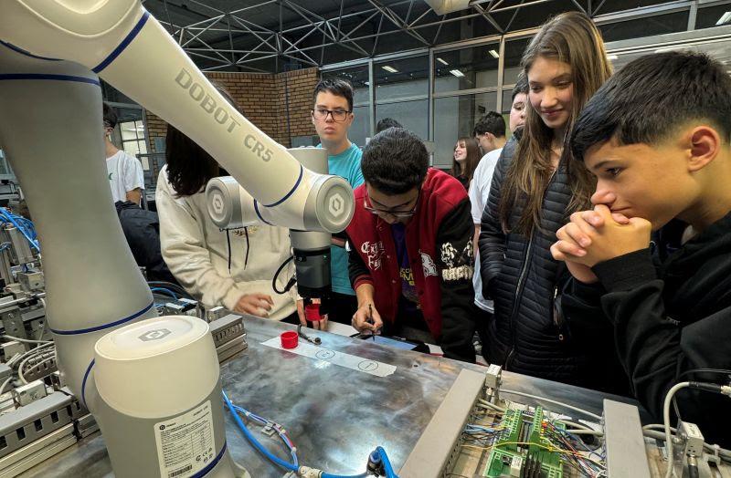 Inscrições para o projeto Escola do Amanhã entram na fase final