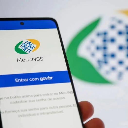 INSS libera 1ª parcela do 13º salário para aposentados e pensionistas nesta sexta