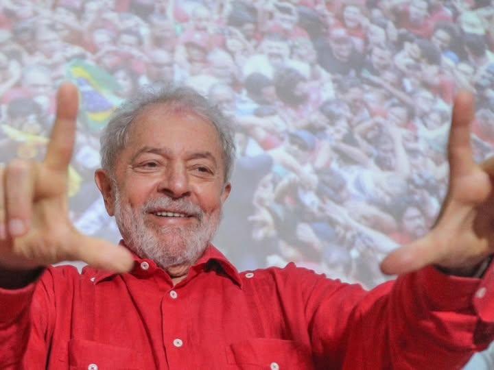 Governo Lula anuncia “Netflix brasileira” gratuita com foco em filmes nacionais