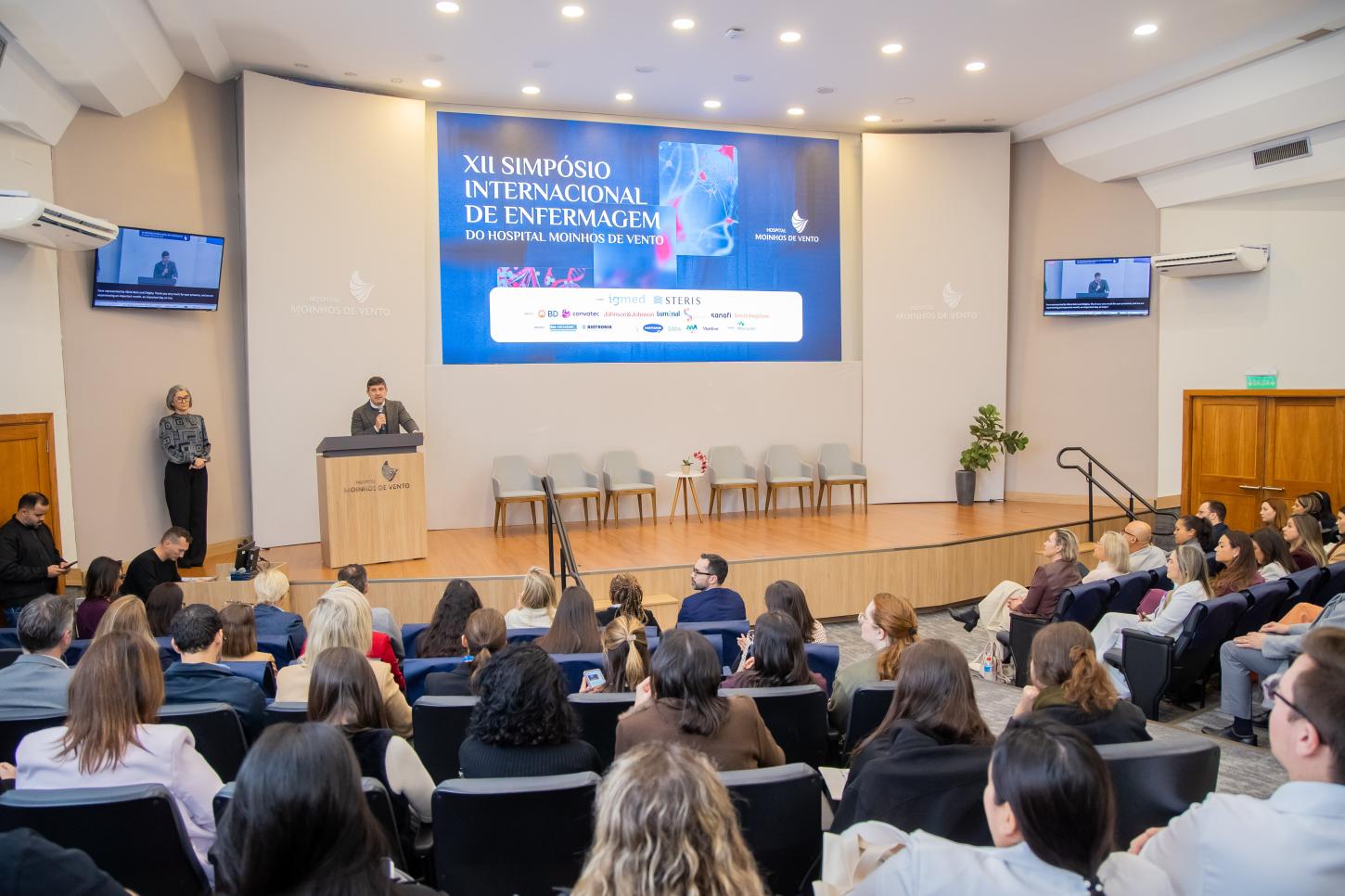 Hospital Moinhos de Vento reúne lideranças internacionais para debater o futuro da enfermagem e do cuidado