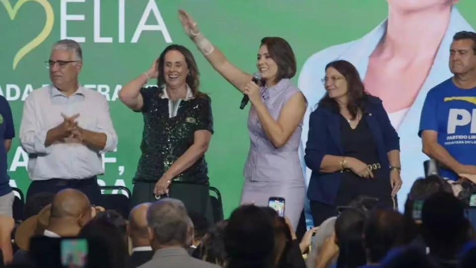 Michelle Bolsonaro chama o ministro Alexandre de Moraes de “irmão em Cristo” e cita possível conversão religiosa do ministro do Supremo