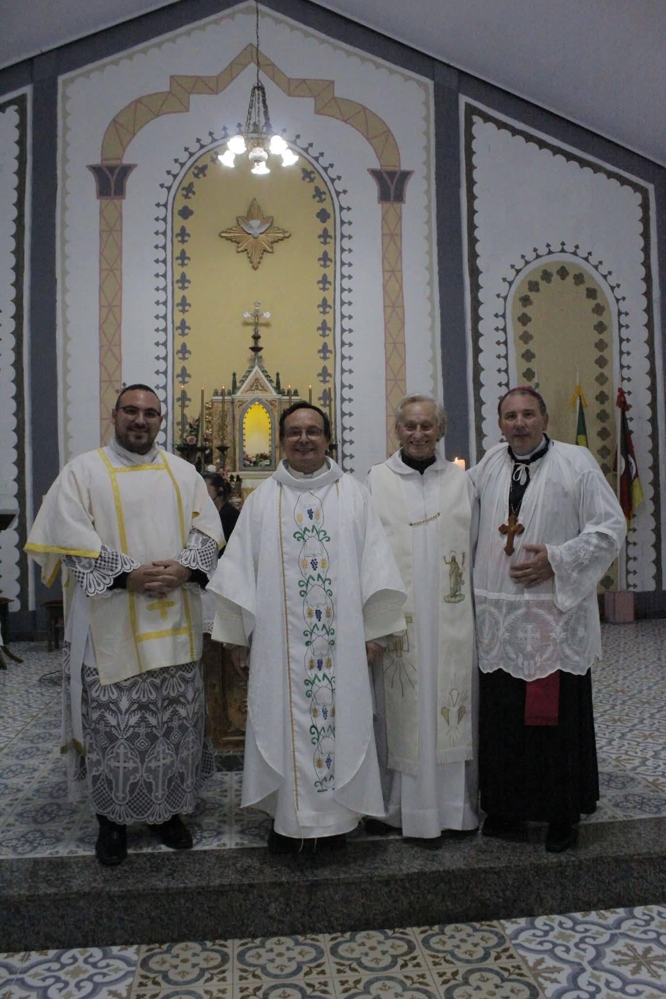 Primeira noite do Tríduo da Quarta Romaria Mãe Divina Providência reúne romeiros no Santuário de Pinhal da Serra