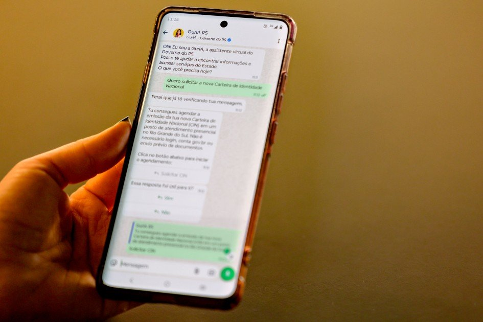 Carteira de identidade pode ser solicitada pelo WhatsApp no Rio Grande do Sul
