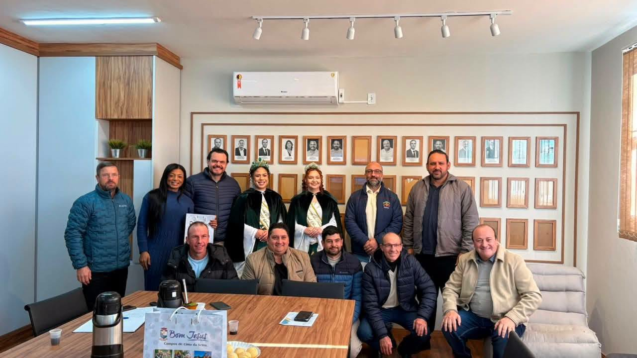 AMUCSER realiza reunião com representantes dos municípios da região