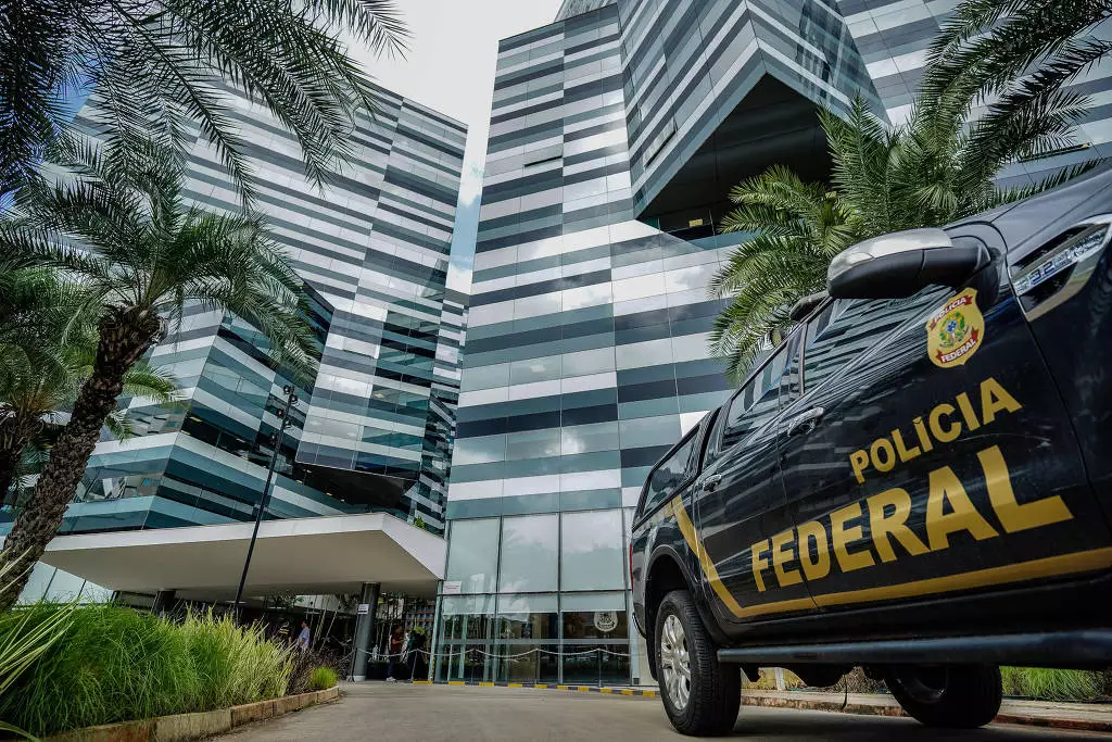 Polícia Federal indicia o Careca do INSS, ex-presidente do órgão e mais 46 por descontos indevidos em aposentadorias